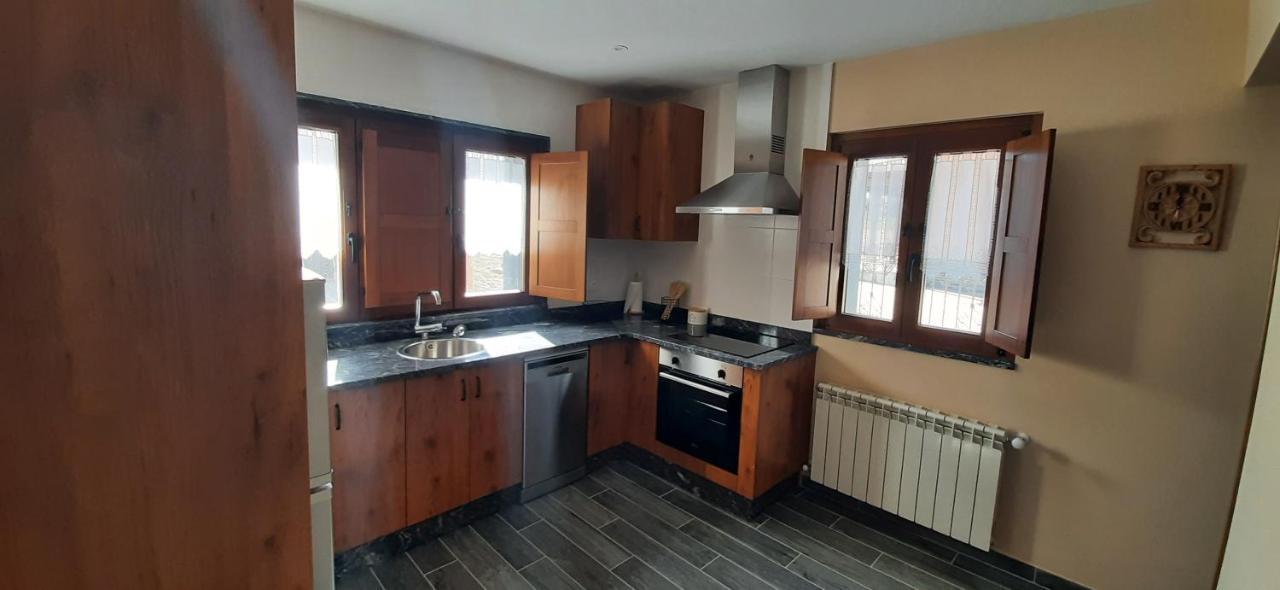 El Rato Apartamentos Rurales Навия Экстерьер фото