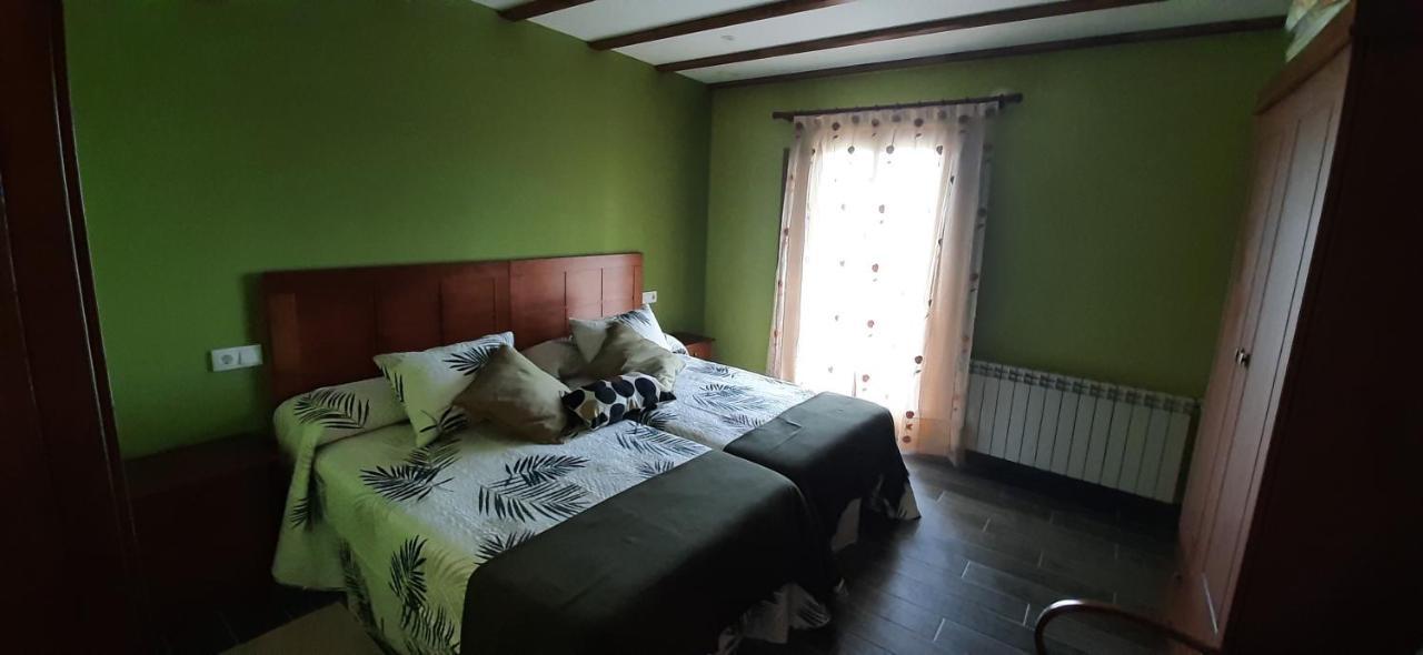 El Rato Apartamentos Rurales Навия Экстерьер фото